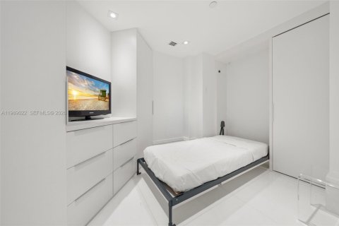 Copropriété à vendre à Bal Harbour, Floride: 3 chambres, 340.95 m2 № 2067285 - photo 26