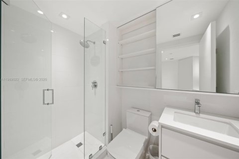 Copropriété à vendre à Bal Harbour, Floride: 3 chambres, 340.95 m2 № 2067285 - photo 27