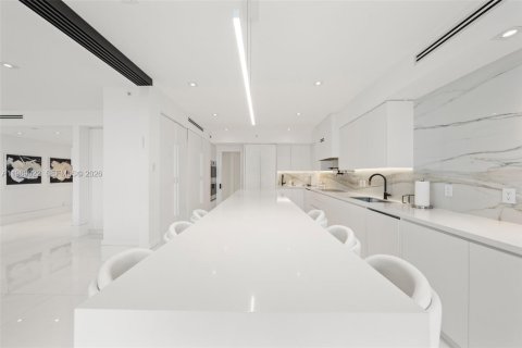 Condo à Bal Harbour, Floride, 3 chambres  № 2067285