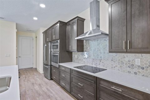 Casa en venta en New Smyrna Beach, Florida, 4 dormitorios, 193.52 m2 № 1805766 - foto 9