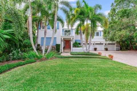 Casa en venta en Tampa, Florida, 4 dormitorios, 558.25 m2 № 1570624 - foto 3