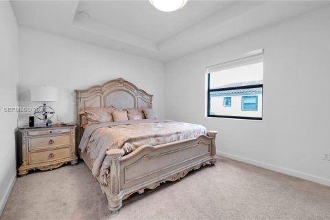 Townhouse in Homestead, Florida 3 bedrooms, 137.77 sq.m. № 2028003 - photo 24