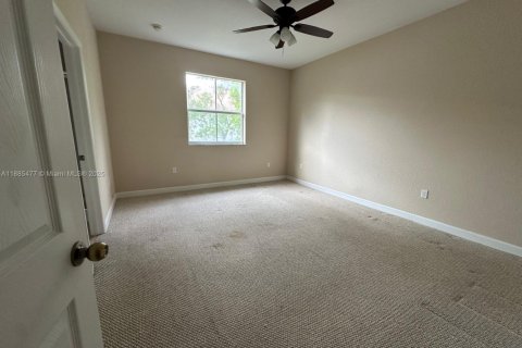 Touwnhouse à louer à Miami, Floride: 3 chambres, 161.93 m2 № 1931680 - photo 8