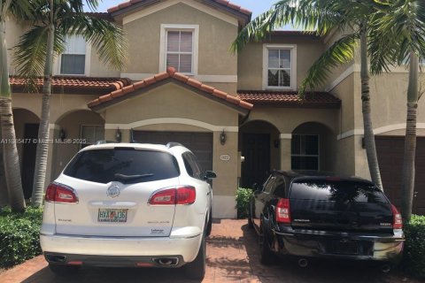 Touwnhouse à Miami, Floride 3 chambres, 161.93 m2 № 1931680