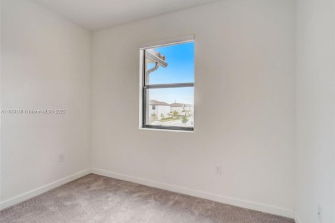 Townhouse in Homestead, Florida 3 bedrooms, 133.97 sq.m. № 1872235 - photo 28