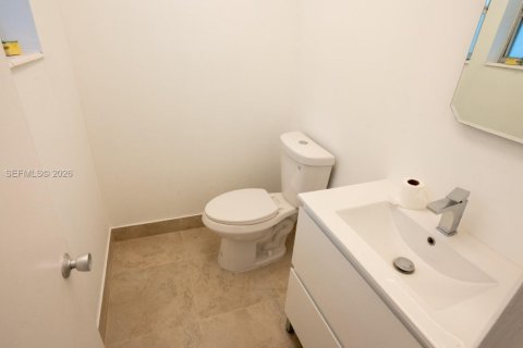 Снять в аренду кондоминиум в Майами, Флорида 1 спальня, 85.84м2, № 2004473 - фото 15