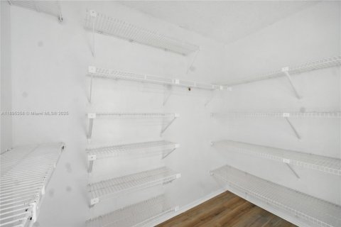 Condominio en alquiler en Pompano Beach, Florida, 3 dormitorios, 139.35 m2 № 1949986 - foto 12