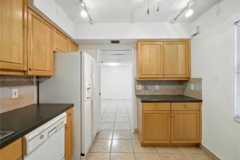 Condominio en alquiler en Pompano Beach, Florida, 3 dormitorios, 139.35 m2 № 1949986 - foto 8