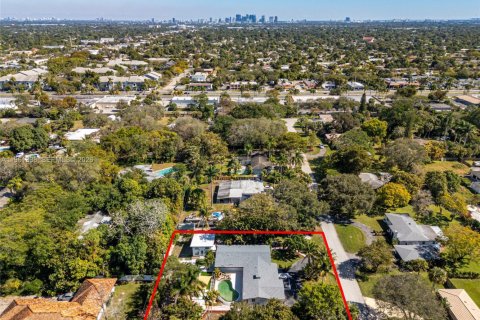 Купить виллу или дом в Плантация, Флорида 4 спальни, 274.99м2, № 2026511 - фото 8