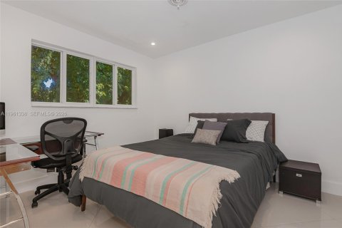 Купить виллу или дом в Плантация, Флорида 4 спальни, 274.99м2, № 2026511 - фото 19