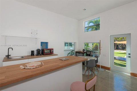 Купить виллу или дом в Плантация, Флорида 4 спальни, 274.99м2, № 2026511 - фото 13