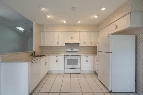 House in Palm Coast, Florida 3 bedrooms, 142.14 sq.m. № 2149527 - photo 8