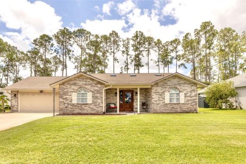House in Palm Coast, Florida 3 bedrooms, 142.14 sq.m. № 2149527 - photo 26