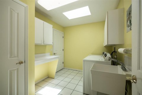 House in Palm Coast, Florida 3 bedrooms, 142.14 sq.m. № 2149527 - photo 23