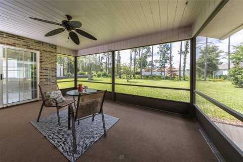 House in Palm Coast, Florida 3 bedrooms, 142.14 sq.m. № 2149527 - photo 19