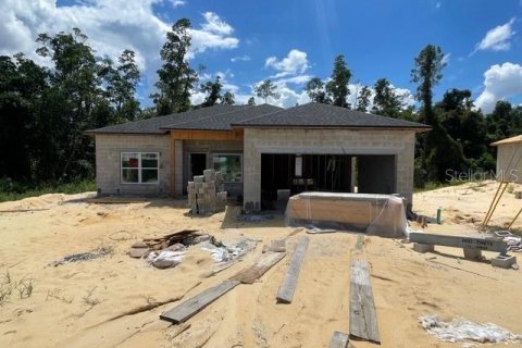 Villa ou maison à Poinciana, Floride 4 chambres, 130.53 m2 № 2421950