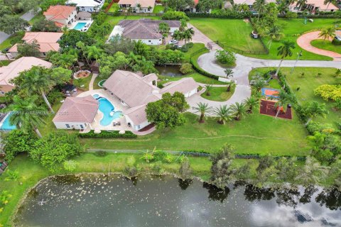 Villa ou maison à vendre à Southwest Ranches, Floride: 8 chambres, 341.04 m2 № 1940407 - photo 22