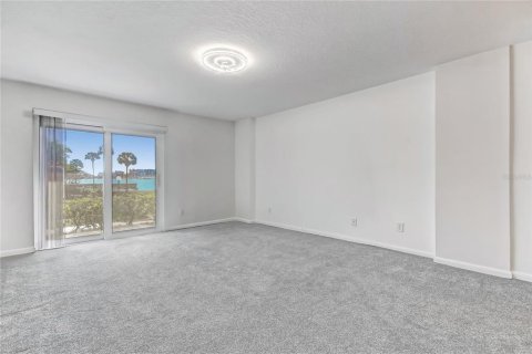 Condo in Clearwater, Florida, 2 bedrooms № 2093279 - photo 22