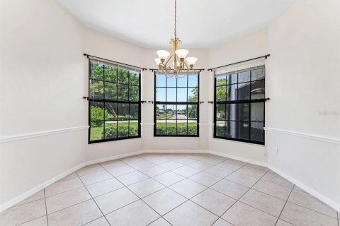 Villa ou maison à louer à Bradenton, Floride: 4 chambres, 184.04 m2 № 2298783 - photo 8