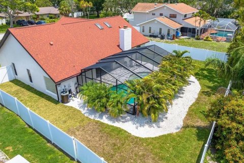 Villa ou maison à louer à Bradenton, Floride: 4 chambres, 184.04 m2 № 2298783 - photo 23