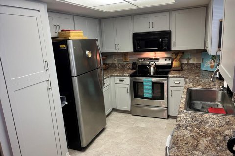 Купить кондоминиум в Клируотер, Флорида 6 комнат, 123.1м2, № 2125132 - фото 5