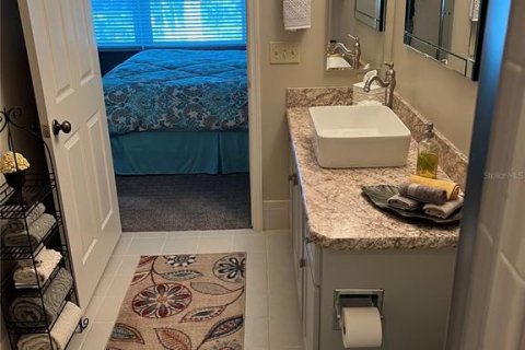 Купить кондоминиум в Клируотер, Флорида 6 комнат, 123.1м2, № 2125132 - фото 25
