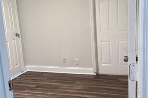 House in Orlando, Florida 2 bedrooms, 66.15 sq.m. № 2238760 - photo 10