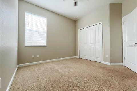 Villa ou maison à louer à Orlando, Floride: 4 chambres, 191.47 m2 № 2395788 - photo 11