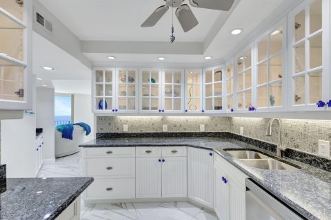 Copropriété à vendre à Riviera Beach, Floride: 2 chambres, 140.1 m2 № 2414658 - photo 5