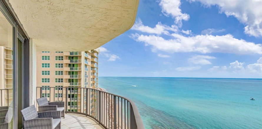 Condo à Riviera Beach, Floride, 2 chambres  № 2414658