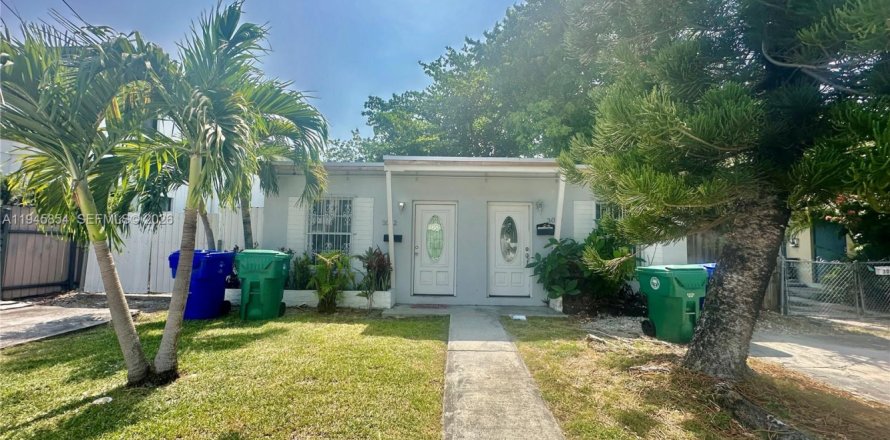 Villa ou maison à Miami, Floride 1 chambre, 48.77 m2 № 2002145