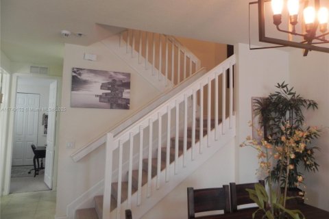 Touwnhouse à vendre à Davie, Floride: 4 chambres, 209.96 m2 № 1974007 - photo 17