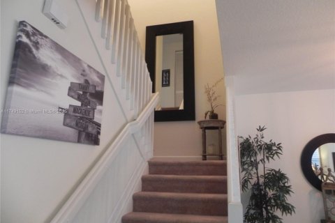 Touwnhouse à vendre à Davie, Floride: 4 chambres, 209.96 m2 № 1974007 - photo 18