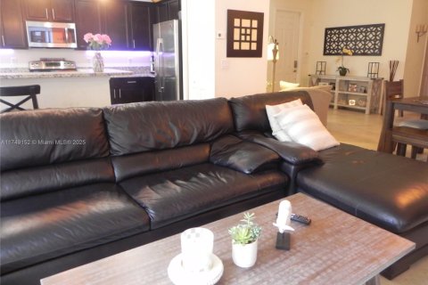 Touwnhouse à vendre à Davie, Floride: 4 chambres, 209.96 m2 № 1974007 - photo 10