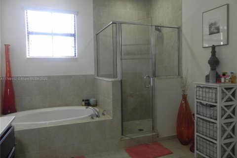 Touwnhouse à vendre à Davie, Floride: 4 chambres, 209.96 m2 № 1974007 - photo 28