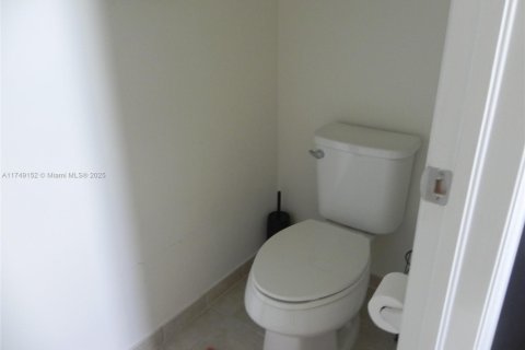 Touwnhouse à vendre à Davie, Floride: 4 chambres, 209.96 m2 № 1974007 - photo 29