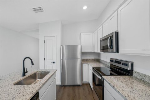 Villa ou maison à vendre à Lakeland, Floride: 3 chambres, 139.17 m2 № 2130162 - photo 14