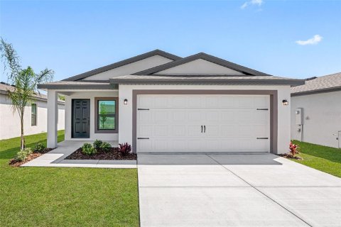 Casa en Lakeland, Florida 3 dormitorios, 139.17 m2 № 2130162