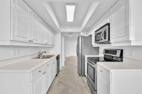Condominio en venta en Aventura, Florida, 3 dormitorios, 173.73 m2 № 1849228 - foto 25
