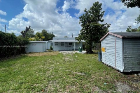 Villa ou maison à vendre à Miami, Floride: 3 chambres, 142.88 m2 № 1979292 - photo 19