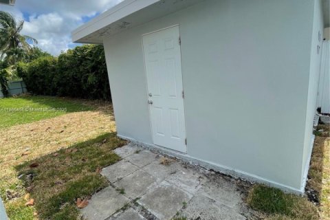 Villa ou maison à vendre à Miami, Floride: 3 chambres, 142.88 m2 № 1979292 - photo 22
