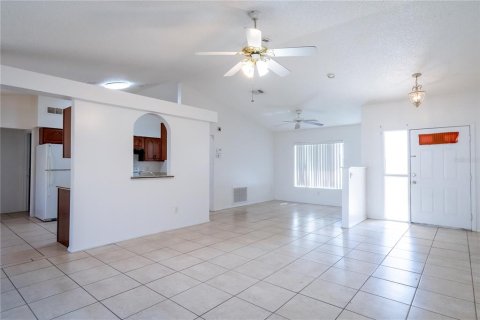 Casa en venta en Orlando, Florida, 3 dormitorios, 126.25 m2 № 1754579 - foto 12