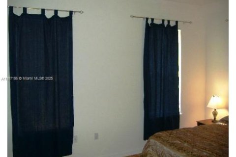 Купить кондоминиум в Майами-Бич, Флорида 1 спальня, 56.3м2, № 1985658 - фото 13