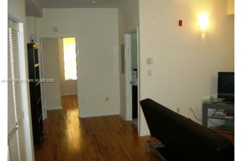 Купить кондоминиум в Майами-Бич, Флорида 1 спальня, 56.3м2, № 1985658 - фото 7