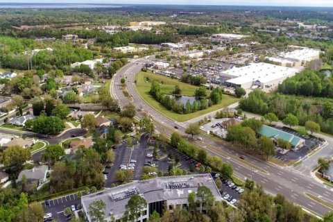 Immobilier commercial à Oviedo, Floride 211.07 m2 № 2298943