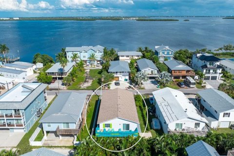 Immobilier commercial à vendre à Bradenton Beach, Floride: 4 chambres, 178.37 m2 № 2429078 - photo 13