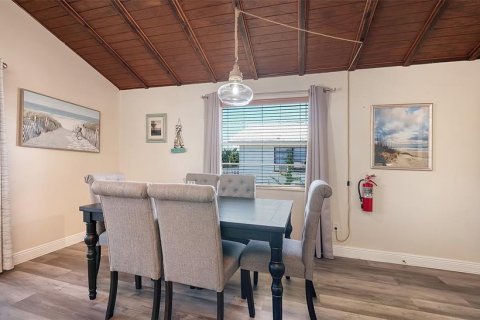 Immobilier commercial à vendre à Bradenton Beach, Floride: 4 chambres, 178.37 m2 № 2429078 - photo 28