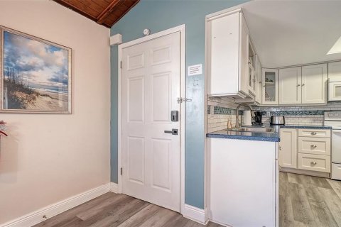 Immobilier commercial à vendre à Bradenton Beach, Floride: 4 chambres, 178.37 m2 № 2429078 - photo 25