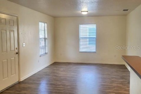 Villa ou maison à louer à Dade City, Floride: 4 chambres, 115.38 m2 № 2425645 - photo 7
