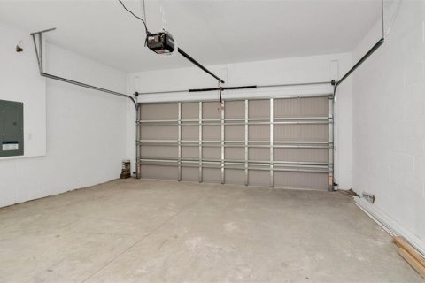 Townhouse in Wesley Chapel, Florida 3 bedrooms, 172.52 sq.m. № 1732688 - photo 12
